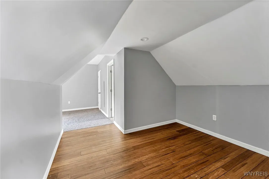 33 Lafayette Avenue, Buffalo, New York 14213, Buffalo, New York 14213, 4 Bedrooms Bedrooms, 6 Rooms Rooms,2 BathroomsBathrooms,Residential,For Sale,33 Lafayette Avenue, Buffalo, New York 14213,B1620718