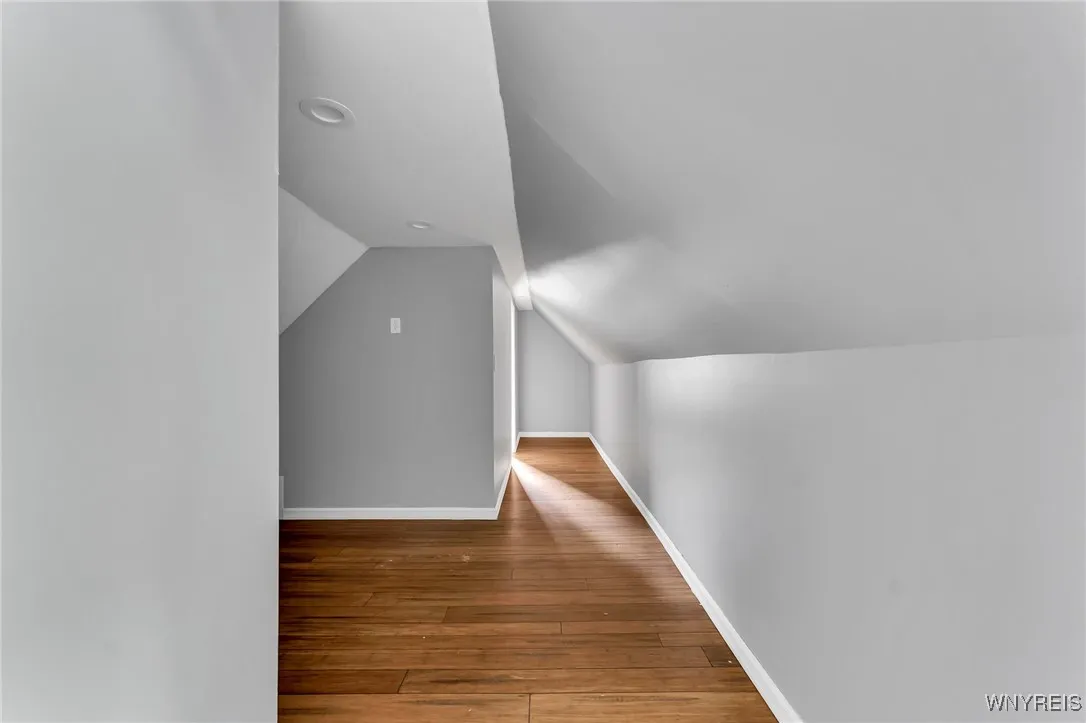 33 Lafayette Avenue, Buffalo, New York 14213, Buffalo, New York 14213, 4 Bedrooms Bedrooms, 6 Rooms Rooms,2 BathroomsBathrooms,Residential,For Sale,33 Lafayette Avenue, Buffalo, New York 14213,B1620718