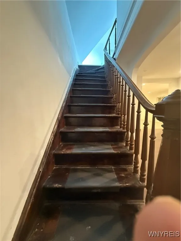 25 Lafayette Avenue, Buffalo, New York 14213, Buffalo, New York 14213, 3 Bedrooms Bedrooms, 6 Rooms Rooms,2 BathroomsBathrooms,Residential,For Sale,25 Lafayette Avenue, Buffalo, New York 14213,B1620218