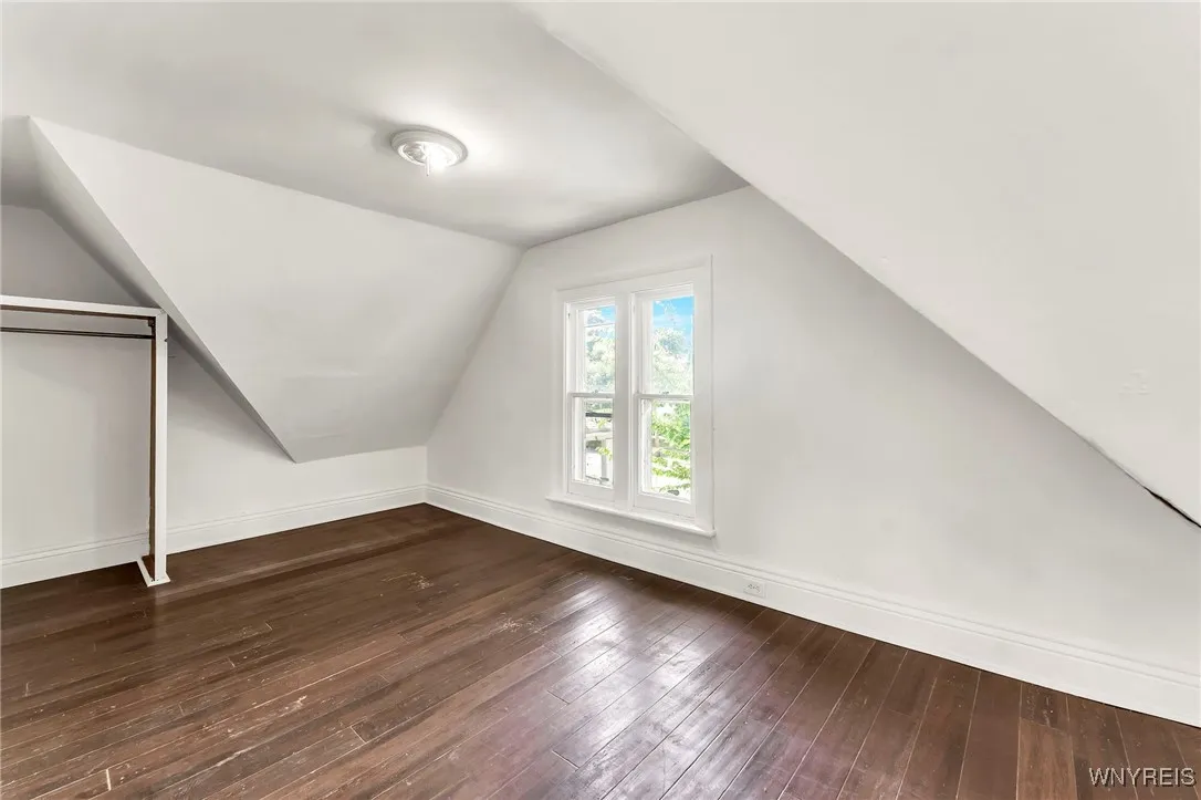 25 Lafayette Avenue, Buffalo, New York 14213, Buffalo, New York 14213, 3 Bedrooms Bedrooms, 6 Rooms Rooms,2 BathroomsBathrooms,Residential,For Sale,25 Lafayette Avenue, Buffalo, New York 14213,B1620218
