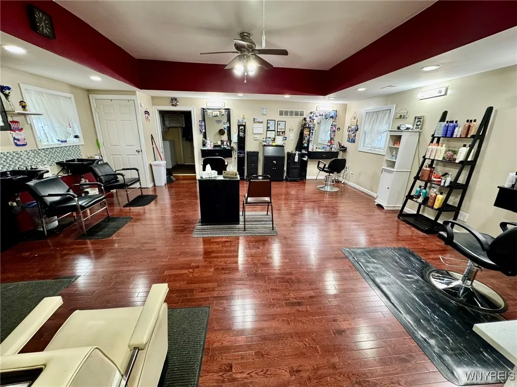 4990 Broadway, Lancaster, New York 14043, Lancaster, New York 14043, ,Commercial Lease,For Rent,4990 Broadway, Lancaster, New York 14043,B1618987