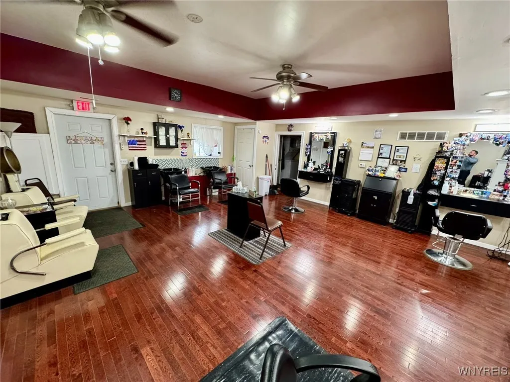 4990 Broadway, Lancaster, New York 14043, Lancaster, New York 14043, ,Commercial Lease,For Rent,4990 Broadway, Lancaster, New York 14043,B1618987