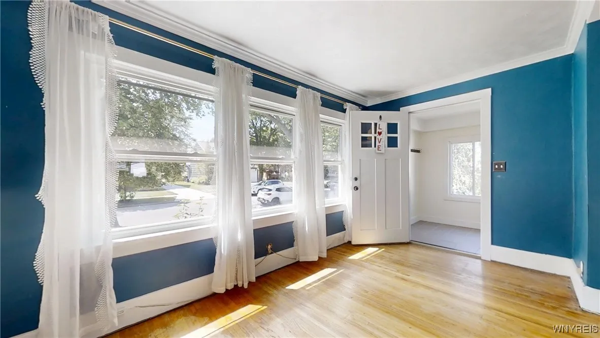 Front windows/foyer
