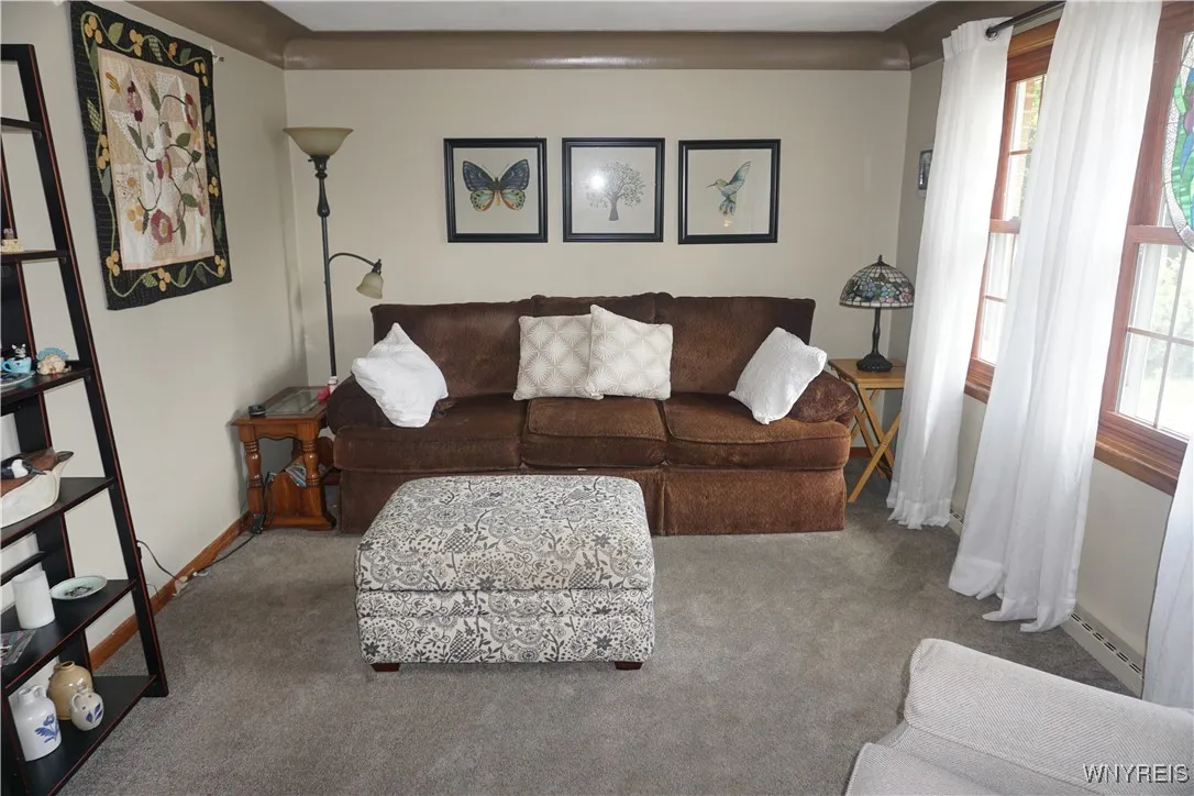 230 North Harvest Street, Amherst, New York 14221, Amherst, New York 14221, 3 Bedrooms Bedrooms, 7 Rooms Rooms,2 BathroomsBathrooms,Residential,For Sale,230 North Harvest Street, Amherst, New York 14221,B1622449