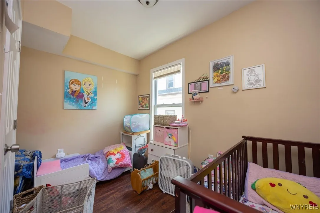 54 Tuxedo Place, Buffalo, New York 14207, Buffalo, New York 14207, 6 Bedrooms Bedrooms, ,4 BathroomsBathrooms,Residential,For Sale,54 Tuxedo Place, Buffalo, New York 14207,B1621871