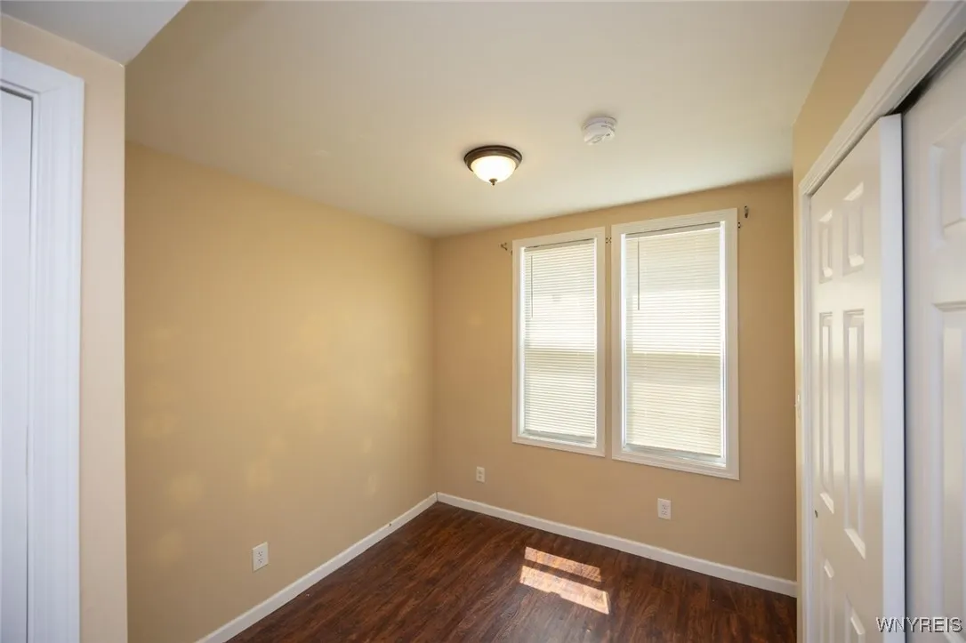 54 Tuxedo Place, Buffalo, New York 14207, Buffalo, New York 14207, 6 Bedrooms Bedrooms, ,4 BathroomsBathrooms,Residential,For Sale,54 Tuxedo Place, Buffalo, New York 14207,B1621871