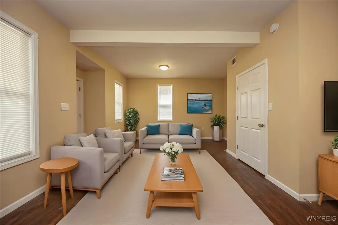 54 Tuxedo Place, Buffalo, New York 14207, Buffalo, New York 14207, 6 Bedrooms Bedrooms, ,4 BathroomsBathrooms,Residential,For Sale,54 Tuxedo Place, Buffalo, New York 14207,B1621871