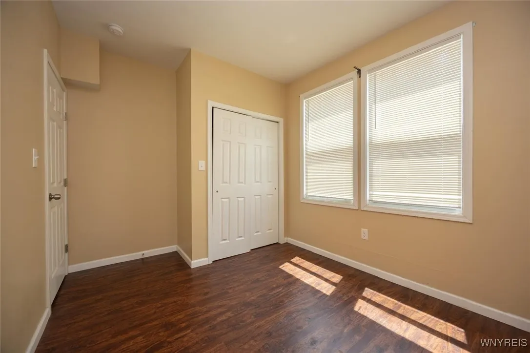 54 Tuxedo Place, Buffalo, New York 14207, Buffalo, New York 14207, 6 Bedrooms Bedrooms, ,4 BathroomsBathrooms,Residential,For Sale,54 Tuxedo Place, Buffalo, New York 14207,B1621871