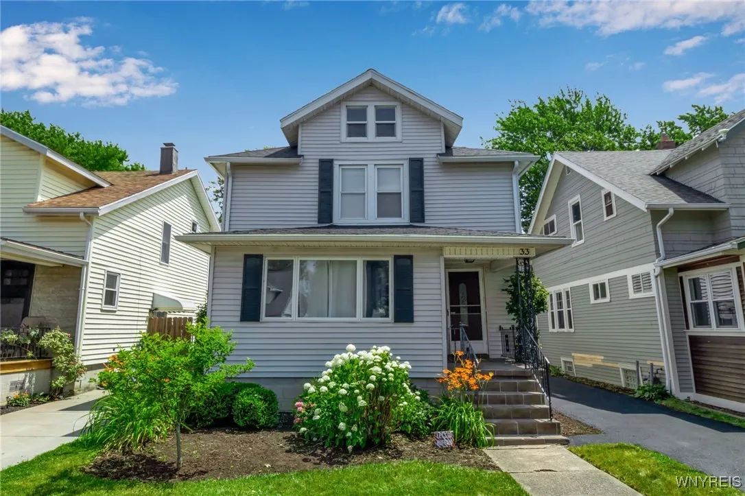 33 Frontenac Avenue, Buffalo, New York 14216, Buffalo, New York 14216, 3 Bedrooms Bedrooms, 6 Rooms Rooms,1 BathroomBathrooms,Residential,For Sale,33 Frontenac Avenue, Buffalo, New York 14216,B1622486