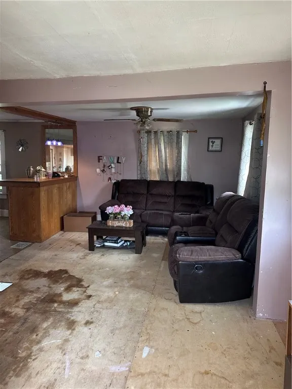 71 East Main Street, Sidney, New York 13838, Sidney, New York 13838, 3 Bedrooms Bedrooms, 6 Rooms Rooms,1 BathroomBathrooms,Residential,For Sale,71 East Main Street, Sidney, New York 13838,0,R1621967