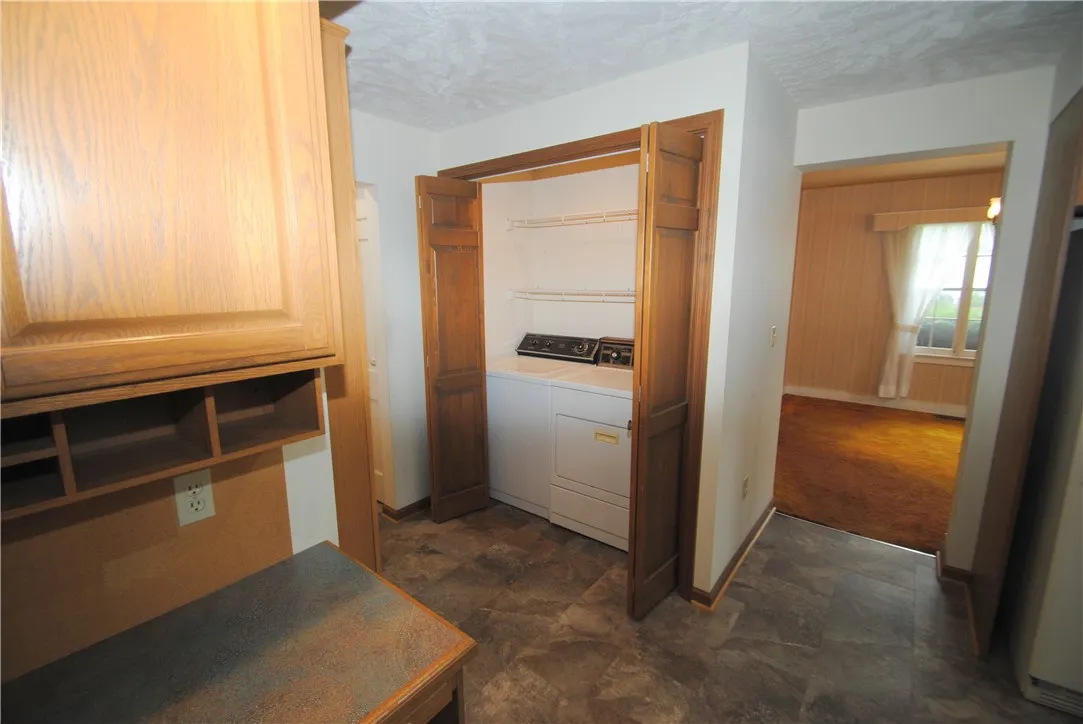 11 Elmwood Avenue, Hornellsville, New York 14843, Hornellsville, New York 14843, 4 Bedrooms Bedrooms, 12 Rooms Rooms,1 BathroomBathrooms,Residential,Closed,11 Elmwood Avenue, Hornellsville, New York 14843,0,R1622402