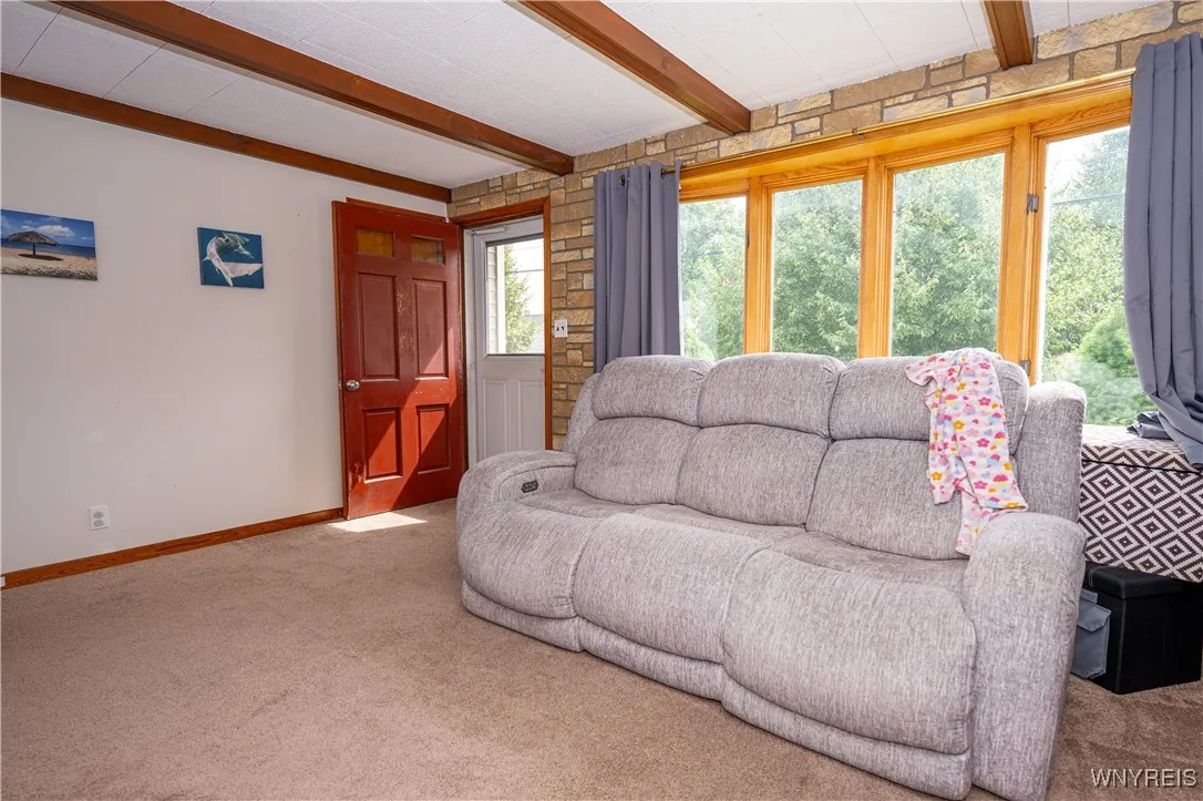 150 Collins Avenue, West Seneca, New York 14224, West Seneca, New York 14224, 3 Bedrooms Bedrooms, 6 Rooms Rooms,1 BathroomBathrooms,Residential,Closed,150 Collins Avenue, West Seneca, New York 14224,0,B1621803