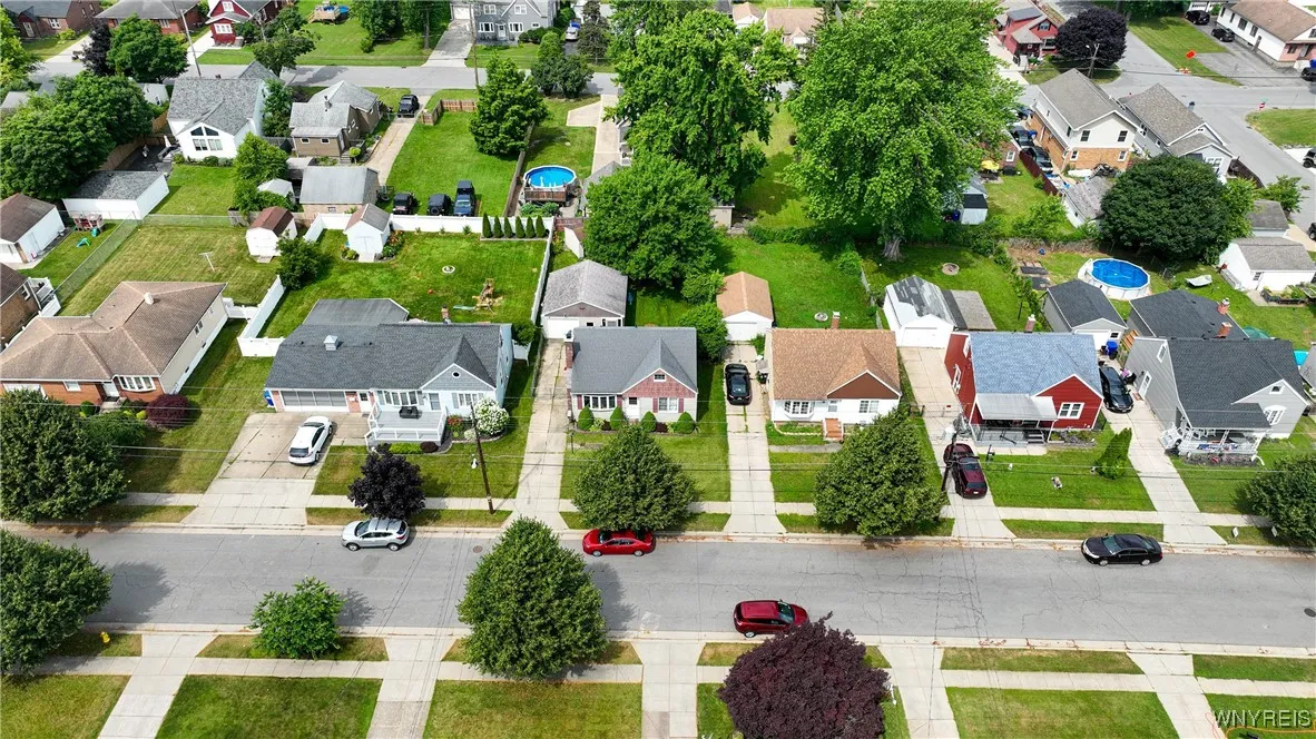 150 Collins Avenue, West Seneca, New York 14224, West Seneca, New York 14224, 3 Bedrooms Bedrooms, 6 Rooms Rooms,1 BathroomBathrooms,Residential,Closed,150 Collins Avenue, West Seneca, New York 14224,0,B1621803