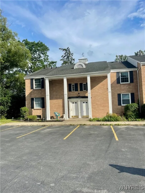 270 Buffalo Road 48, Aurora, New York 14052, Aurora, New York 14052, 2 Bedrooms Bedrooms, 7 Rooms Rooms,2 BathroomsBathrooms,Residential,For Sale,270 Buffalo Road 48, Aurora, New York 14052,B1622170
