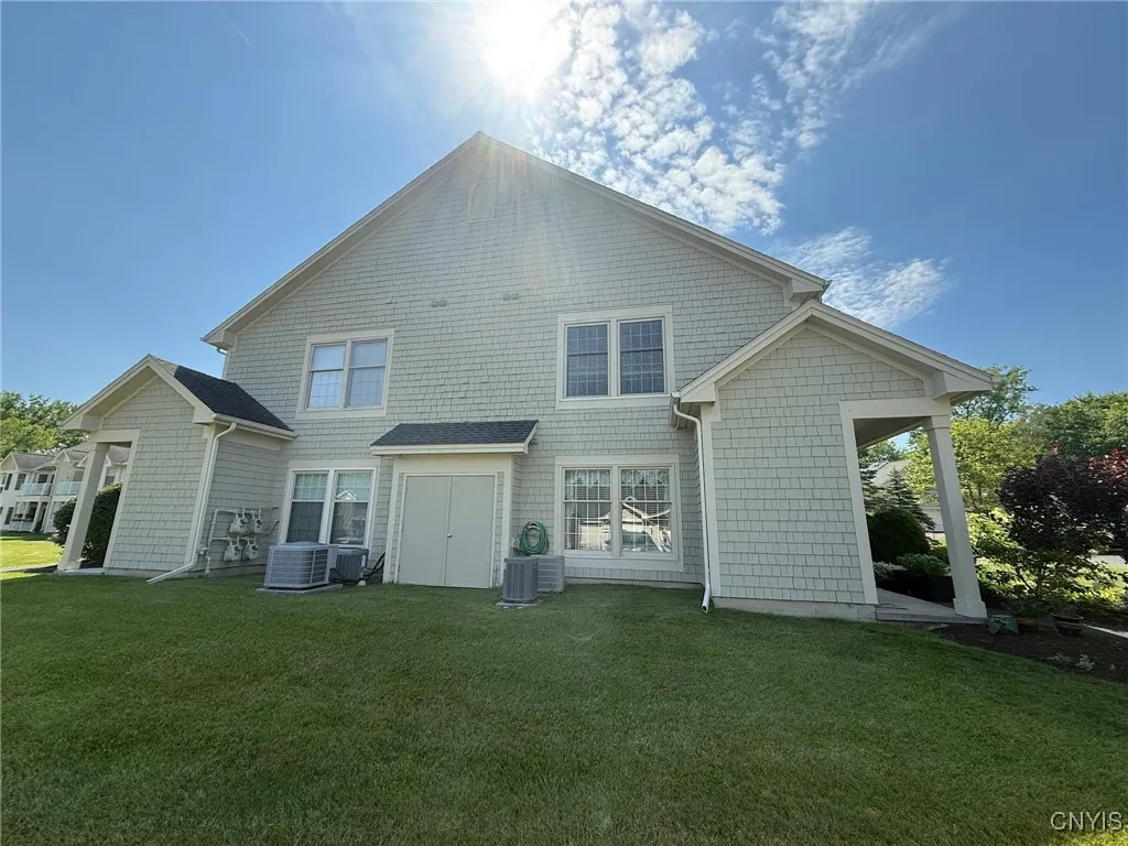 2301 Greymoor Way, Lysander, New York 13027, Lysander, New York 13027, 2 Bedrooms Bedrooms, 6 Rooms Rooms,2 BathroomsBathrooms,Residential,For Sale,2301 Greymoor Way, Lysander, New York 13027,S1622173