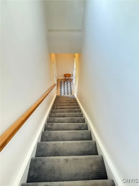 2301 Greymoor Way, Lysander, New York 13027, Lysander, New York 13027, 2 Bedrooms Bedrooms, 6 Rooms Rooms,2 BathroomsBathrooms,Residential,For Sale,2301 Greymoor Way, Lysander, New York 13027,S1622173