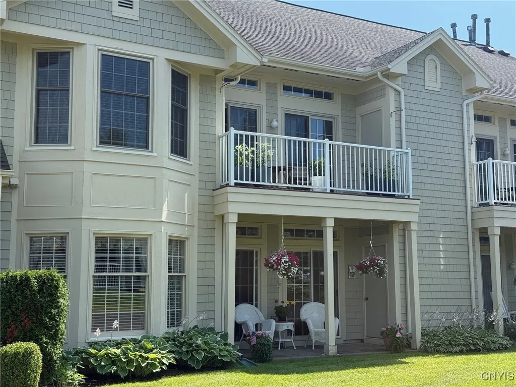 2301 Greymoor Way, Lysander, New York 13027, Lysander, New York 13027, 2 Bedrooms Bedrooms, 6 Rooms Rooms,2 BathroomsBathrooms,Residential,For Sale,2301 Greymoor Way, Lysander, New York 13027,S1622173