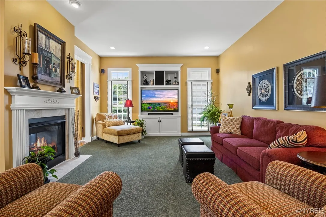 314 Landings Drive, Amherst, New York 14228, Amherst, New York 14228, 4 Bedrooms Bedrooms, 12 Rooms Rooms,2 BathroomsBathrooms,Residential,For Sale,314 Landings Drive, Amherst, New York 14228,B1622569