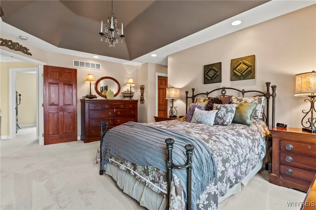 314 Landings Drive, Amherst, New York 14228, Amherst, New York 14228, 4 Bedrooms Bedrooms, 12 Rooms Rooms,2 BathroomsBathrooms,Residential,For Sale,314 Landings Drive, Amherst, New York 14228,B1622569