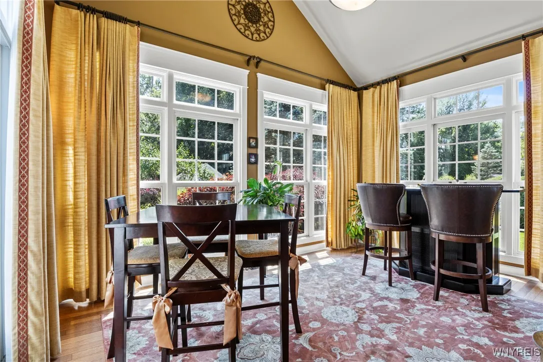 314 Landings Drive, Amherst, New York 14228, Amherst, New York 14228, 4 Bedrooms Bedrooms, 12 Rooms Rooms,2 BathroomsBathrooms,Residential,For Sale,314 Landings Drive, Amherst, New York 14228,B1622569