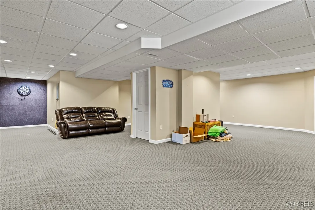 314 Landings Drive, Amherst, New York 14228, Amherst, New York 14228, 4 Bedrooms Bedrooms, 12 Rooms Rooms,2 BathroomsBathrooms,Residential,For Sale,314 Landings Drive, Amherst, New York 14228,B1622569