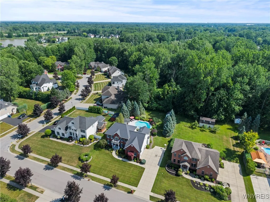 314 Landings Drive, Amherst, New York 14228, Amherst, New York 14228, 4 Bedrooms Bedrooms, 12 Rooms Rooms,2 BathroomsBathrooms,Residential,For Sale,314 Landings Drive, Amherst, New York 14228,B1622569