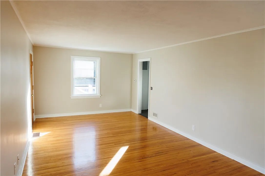 2862 Culver Road, Irondequoit, New York 14622, Irondequoit, New York 14622, 2 Bedrooms Bedrooms, 8 Rooms Rooms,1 BathroomBathrooms,Residential,For Sale,2862 Culver Road, Irondequoit, New York 14622,R1619973