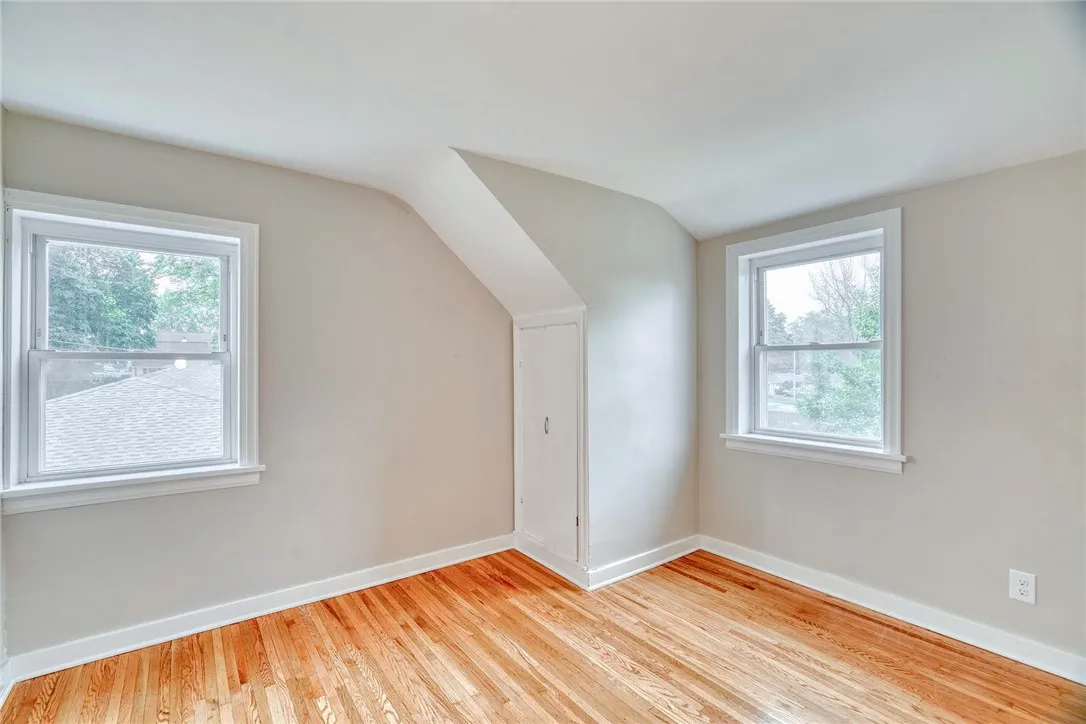 2862 Culver Road, Irondequoit, New York 14622, Irondequoit, New York 14622, 2 Bedrooms Bedrooms, 8 Rooms Rooms,1 BathroomBathrooms,Residential,For Sale,2862 Culver Road, Irondequoit, New York 14622,R1619973
