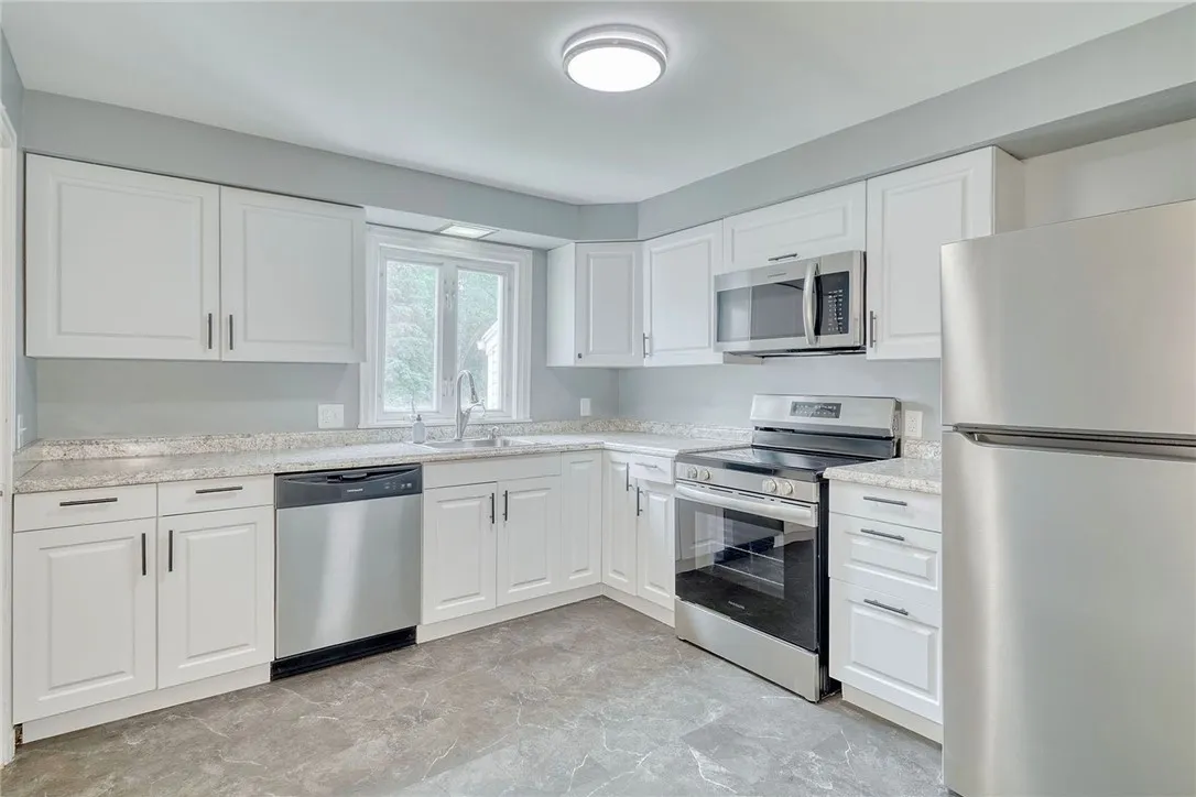 2862 Culver Road, Irondequoit, New York 14622, Irondequoit, New York 14622, 2 Bedrooms Bedrooms, 8 Rooms Rooms,1 BathroomBathrooms,Residential,For Sale,2862 Culver Road, Irondequoit, New York 14622,R1619973