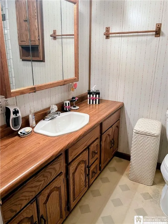 1710 Haskell Parkway, Portville, New York 14760, Portville, New York 14760, 4 Bedrooms Bedrooms, 8 Rooms Rooms,1 BathroomBathrooms,Residential,Closed,1710 Haskell Parkway, Portville, New York 14760,0,R1622497