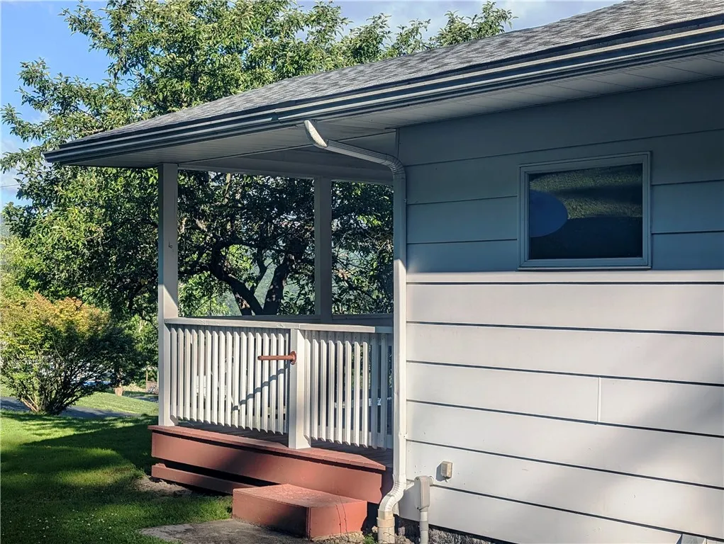310 East Green Street, Smethport Boro, Pennsylvani, Smethport Boro, Pennsylvania 16749, 3 Bedrooms Bedrooms, 9 Rooms Rooms,2 BathroomsBathrooms,Residential,For Sale,310 East Green Street, Smethport Boro, Pennsylvani,R1622328