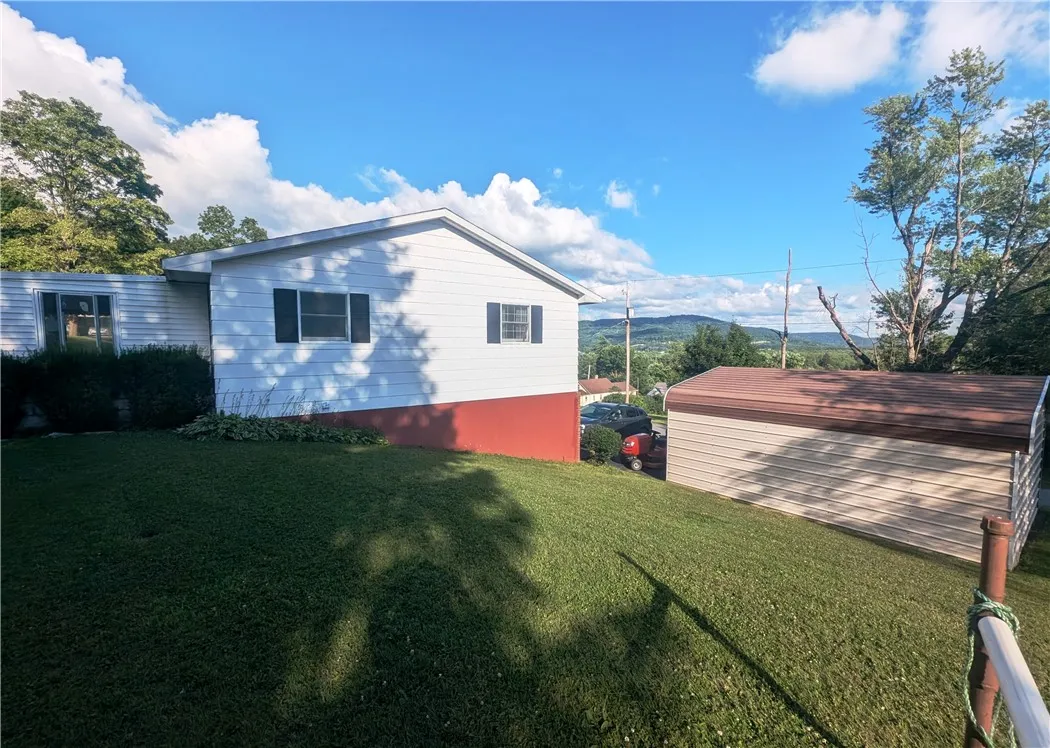 310 East Green Street, Smethport Boro, Pennsylvani, Smethport Boro, Pennsylvania 16749, 3 Bedrooms Bedrooms, 9 Rooms Rooms,2 BathroomsBathrooms,Residential,For Sale,310 East Green Street, Smethport Boro, Pennsylvani,R1622328