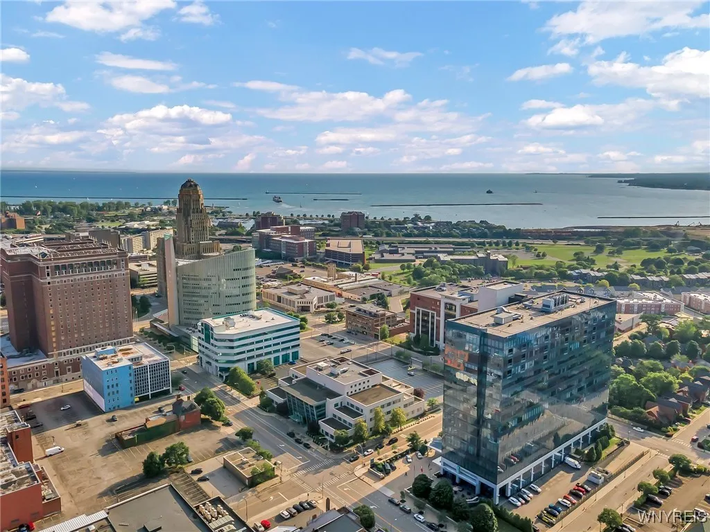 200 Delaware Avenue 1501, Buffalo, New York 14202, Buffalo, New York 14202, 3 Bedrooms Bedrooms, 7 Rooms Rooms,3 BathroomsBathrooms,Residential,For Sale,200 Delaware Avenue 1501, Buffalo, New York 14202,B1622316