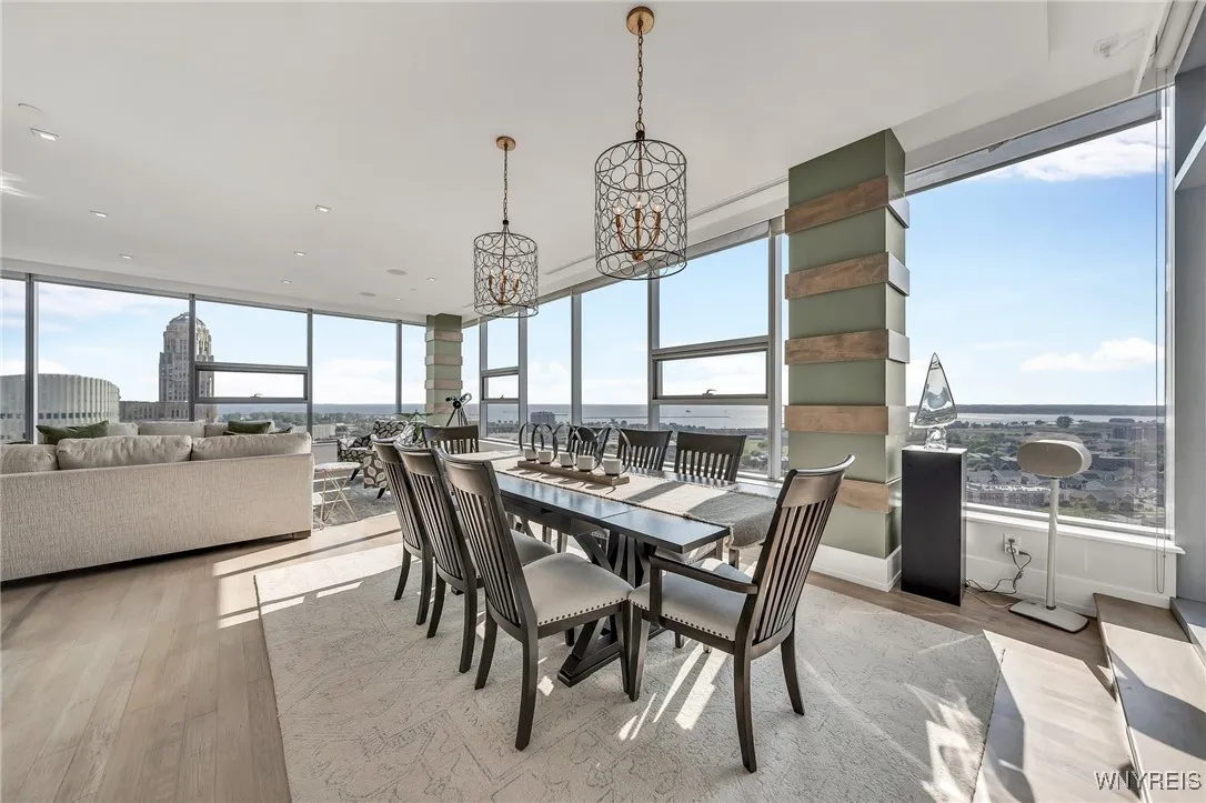 200 Delaware Avenue 1501, Buffalo, New York 14202, Buffalo, New York 14202, 3 Bedrooms Bedrooms, 7 Rooms Rooms,3 BathroomsBathrooms,Residential,For Sale,200 Delaware Avenue 1501, Buffalo, New York 14202,B1622316