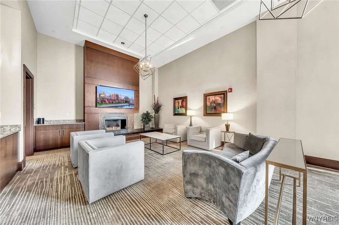200 Delaware Avenue 1501, Buffalo, New York 14202, Buffalo, New York 14202, 3 Bedrooms Bedrooms, 7 Rooms Rooms,3 BathroomsBathrooms,Residential,For Sale,200 Delaware Avenue 1501, Buffalo, New York 14202,B1622316