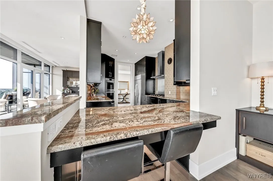 200 Delaware Avenue 1501, Buffalo, New York 14202, Buffalo, New York 14202, 3 Bedrooms Bedrooms, 7 Rooms Rooms,3 BathroomsBathrooms,Residential,For Sale,200 Delaware Avenue 1501, Buffalo, New York 14202,0,B1622316