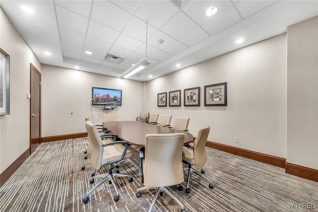 200 Delaware Avenue 1501, Buffalo, New York 14202, Buffalo, New York 14202, 3 Bedrooms Bedrooms, 7 Rooms Rooms,3 BathroomsBathrooms,Residential,For Sale,200 Delaware Avenue 1501, Buffalo, New York 14202,0,B1622316