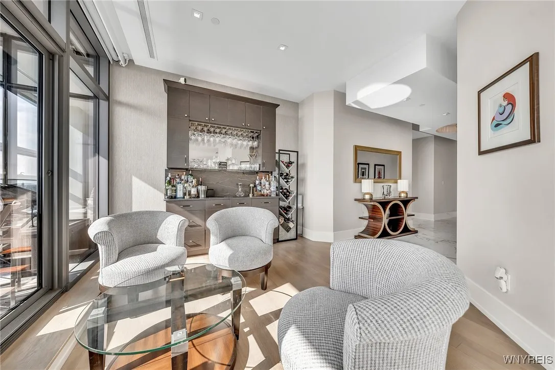 200 Delaware Avenue 1501, Buffalo, New York 14202, Buffalo, New York 14202, 3 Bedrooms Bedrooms, 7 Rooms Rooms,3 BathroomsBathrooms,Residential,For Sale,200 Delaware Avenue 1501, Buffalo, New York 14202,B1622316
