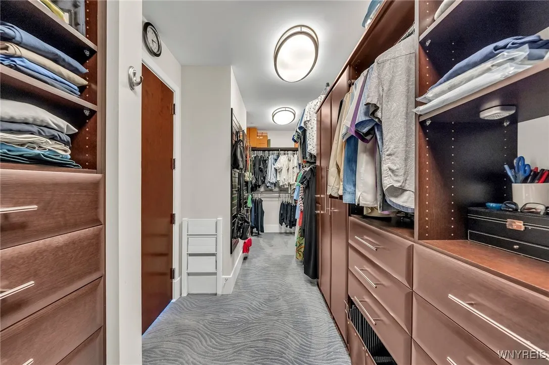 200 Delaware Avenue 1501, Buffalo, New York 14202, Buffalo, New York 14202, 3 Bedrooms Bedrooms, 7 Rooms Rooms,3 BathroomsBathrooms,Residential,For Sale,200 Delaware Avenue 1501, Buffalo, New York 14202,B1622316