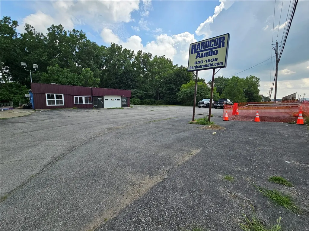 5009 East Main Street Road, Batavia, New York 1402, Batavia, New York 14020, ,Commercial Lease,For Rent,5009 East Main Street Road, Batavia, New York 1402,R1622584