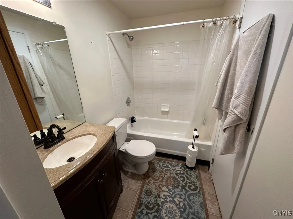 6148 Bethlehem Lane, Cicero, New York 13039, Cicero, New York 13039, 2 Bedrooms Bedrooms, 6 Rooms Rooms,1 BathroomBathrooms,Residential Lease,For Rent,6148 Bethlehem Lane, Cicero, New York 13039,S1622579