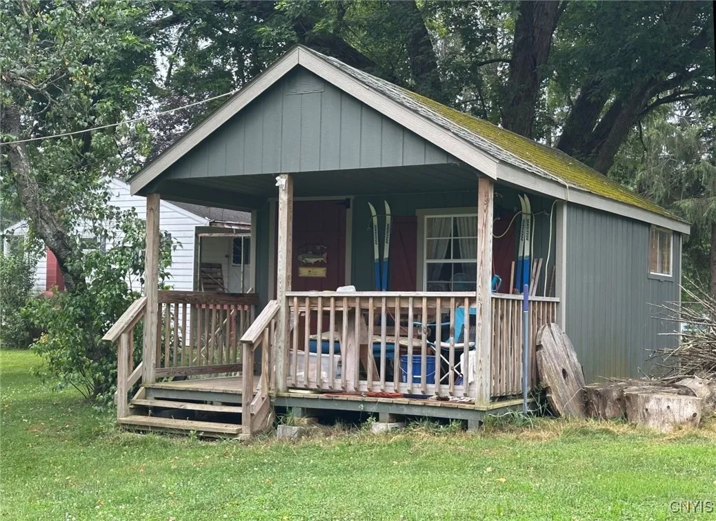 31 Huyck Avenue, Fairfield, New York 13406, Fairfield, New York 13406, 3 Bedrooms Bedrooms, 6 Rooms Rooms,1 BathroomBathrooms,Residential,For Sale,31 Huyck Avenue, Fairfield, New York 13406,S1622405