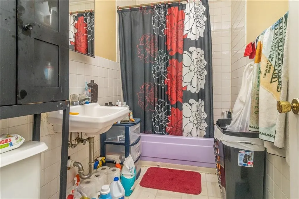 430 Ridgeway Avenue, Rochester, New York 14615, Rochester, New York 14615, 3 Bedrooms Bedrooms, ,2 BathroomsBathrooms,Residential,For Sale,430 Ridgeway Avenue, Rochester, New York 14615,R1622371