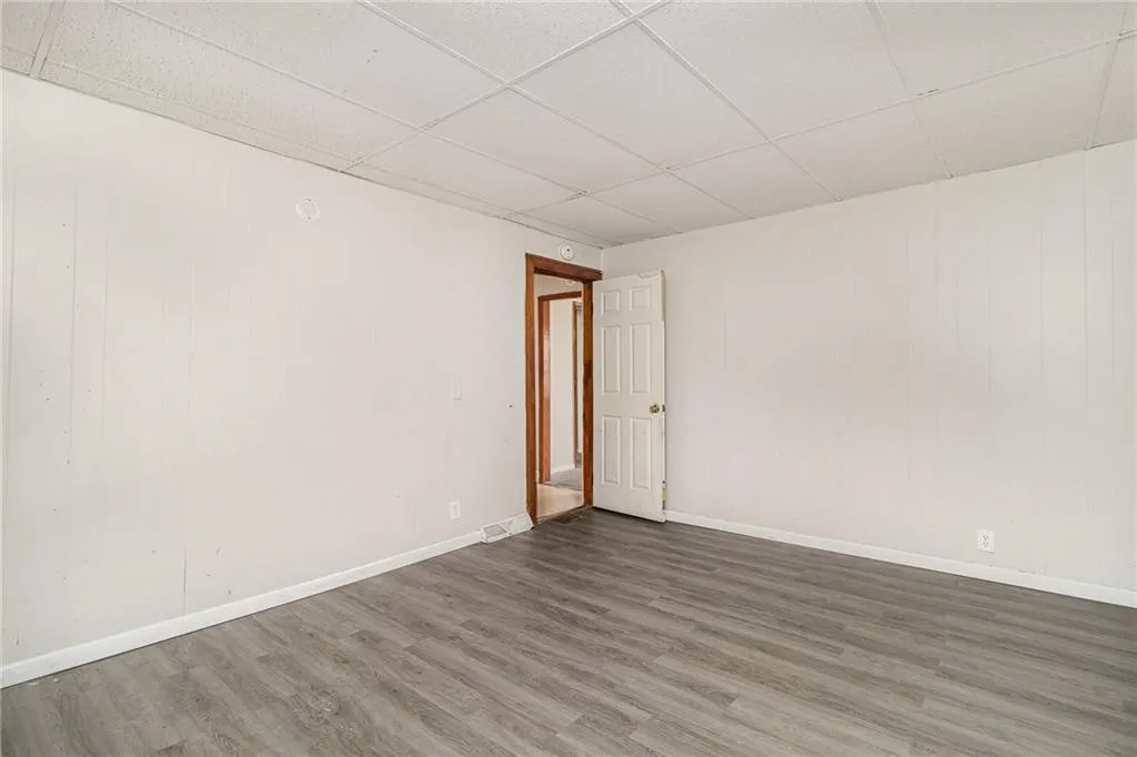 430 Ridgeway Avenue, Rochester, New York 14615, Rochester, New York 14615, 3 Bedrooms Bedrooms, ,2 BathroomsBathrooms,Residential,For Sale,430 Ridgeway Avenue, Rochester, New York 14615,R1622371