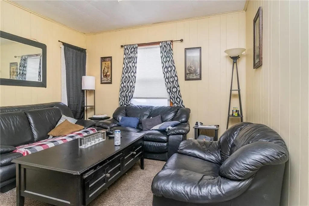 430 Ridgeway Avenue, Rochester, New York 14615, Rochester, New York 14615, 3 Bedrooms Bedrooms, ,2 BathroomsBathrooms,Residential,For Sale,430 Ridgeway Avenue, Rochester, New York 14615,R1622371