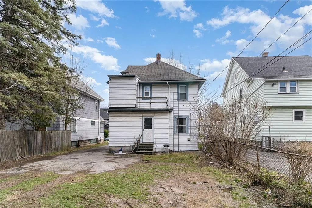 430 Ridgeway Avenue, Rochester, New York 14615, Rochester, New York 14615, 3 Bedrooms Bedrooms, ,2 BathroomsBathrooms,Residential,For Sale,430 Ridgeway Avenue, Rochester, New York 14615,R1622371