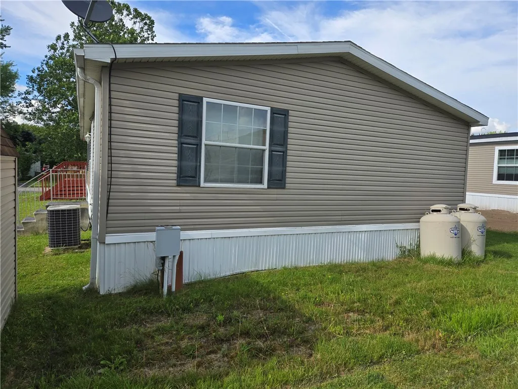 68 Hillside Dr Drive, Avon, New York 14414, Avon, New York 14414, 3 Bedrooms Bedrooms, 6 Rooms Rooms,2 BathroomsBathrooms,Residential,For Sale,68 Hillside Dr Drive, Avon, New York 14414,0,R1622218