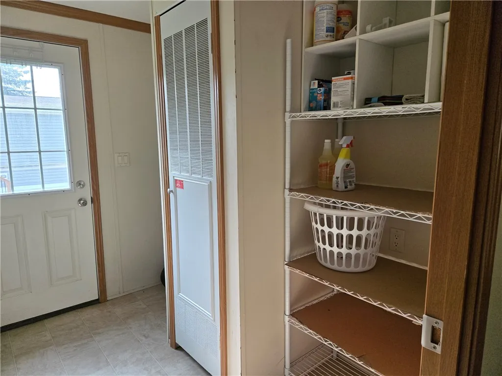 68 Hillside Dr Drive, Avon, New York 14414, Avon, New York 14414, 3 Bedrooms Bedrooms, 6 Rooms Rooms,2 BathroomsBathrooms,Residential,For Sale,68 Hillside Dr Drive, Avon, New York 14414,0,R1622218