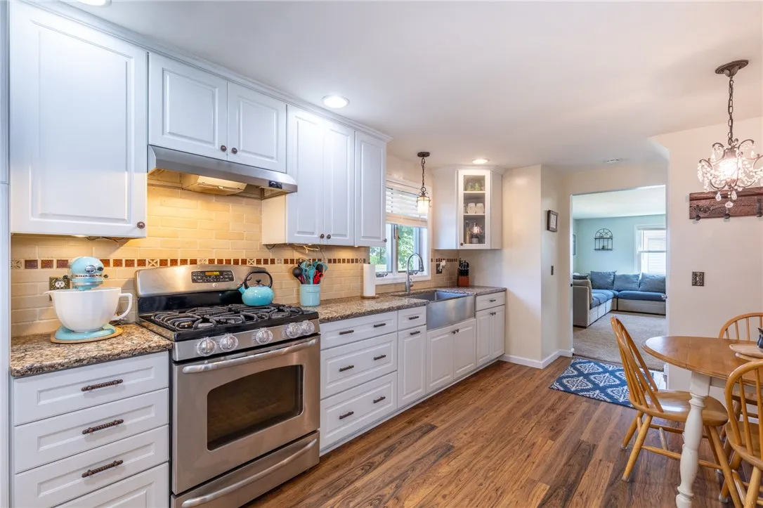 529 Fetzner Road, Greece, New York 14626, Greece, New York 14626, 4 Bedrooms Bedrooms, 9 Rooms Rooms,1 BathroomBathrooms,Residential,For Sale,529 Fetzner Road, Greece, New York 14626,R1622239