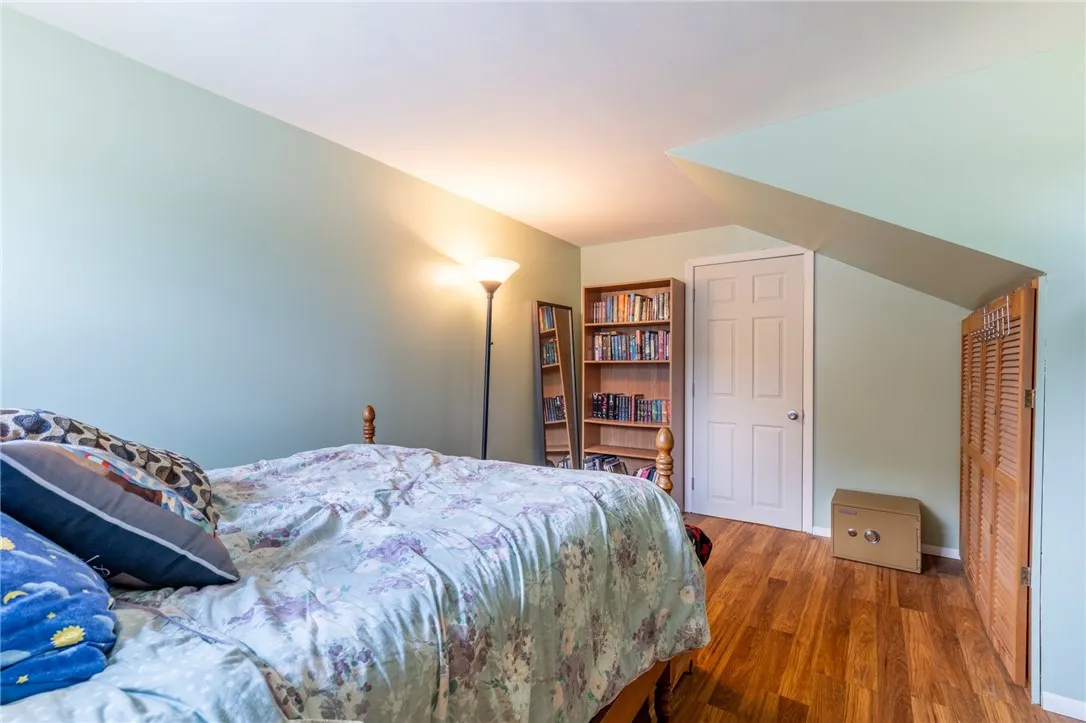 529 Fetzner Road, Greece, New York 14626, Greece, New York 14626, 4 Bedrooms Bedrooms, 9 Rooms Rooms,1 BathroomBathrooms,Residential,For Sale,529 Fetzner Road, Greece, New York 14626,R1622239